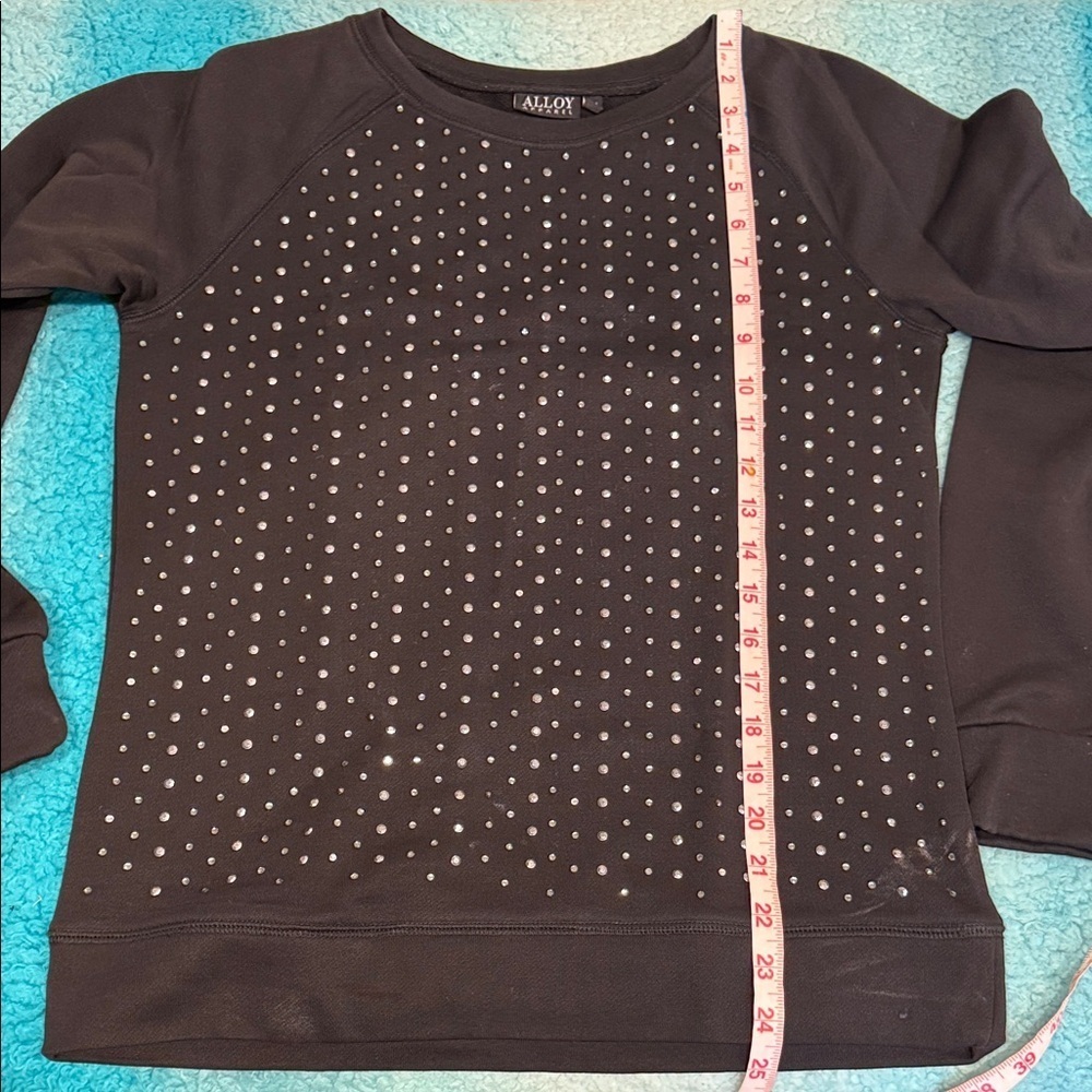 🔥Alloy Black Studded Sweatshirt🔥 - Picture 3 of 6